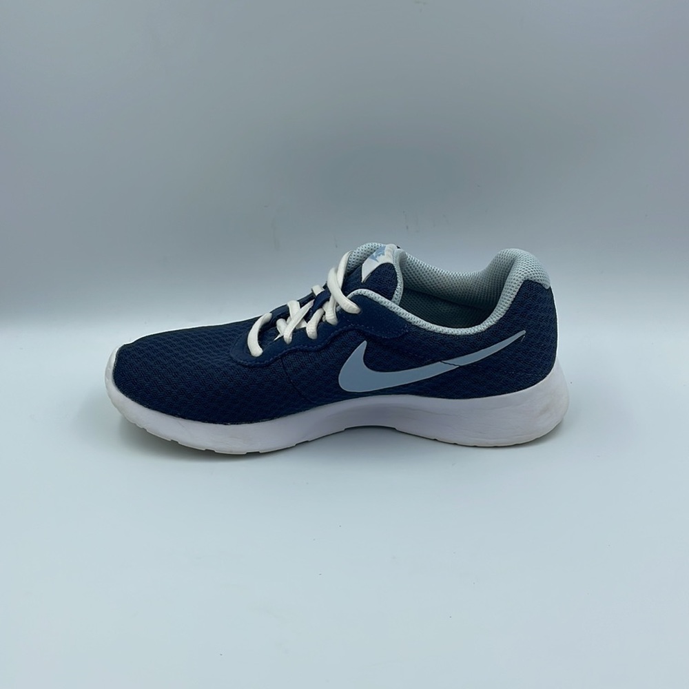 Nike Tanjun Running Shoes Women’s Sz 6.5 - Picture 6 of 10